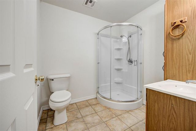 4512 SE 21st Street, Del City, OK 73115
