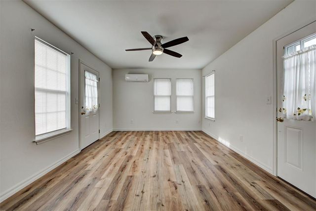 4512 SE 21st Street, Del City, OK 73115