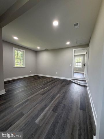 1516 WALNUT ST, Woodbridge, VA 22191