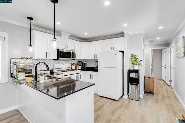 5751 Bridgehead RD, Oakley, CA 94509