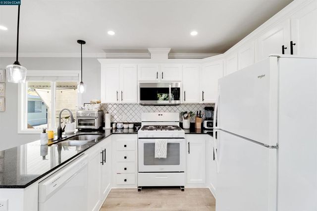 5751 Bridgehead RD, Oakley, CA 94509