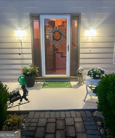 200 Hedgewood Court, Peachtree City, GA 30269
