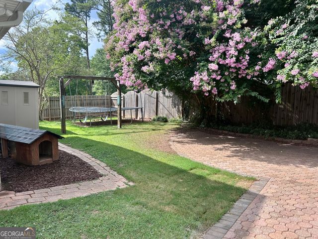 200 Hedgewood Court, Peachtree City, GA 30269