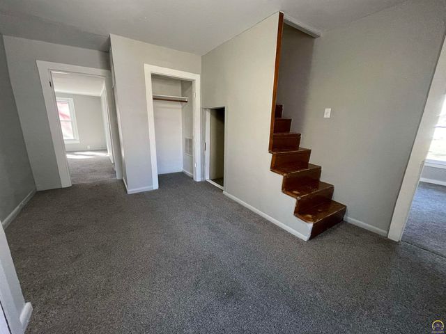 1530 West ST, Emporia, KS 66801