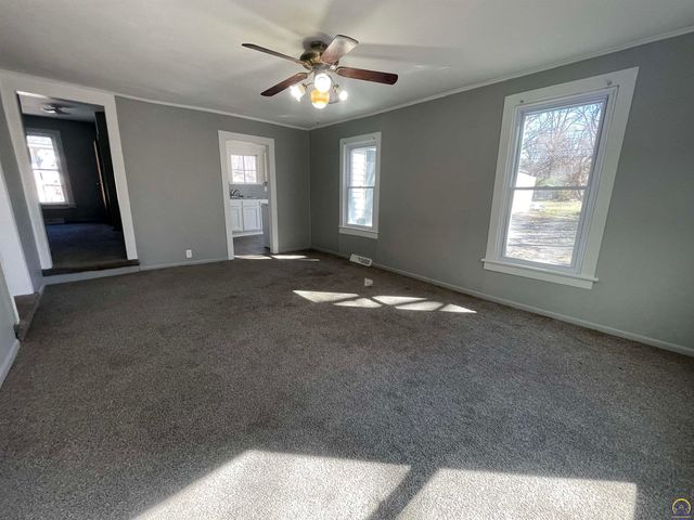 1530 West ST, Emporia, KS 66801