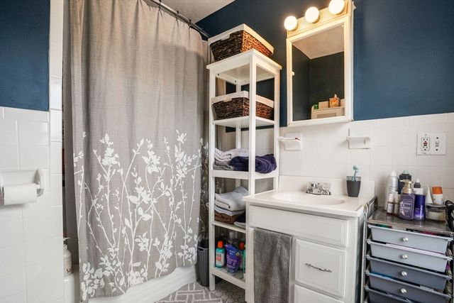 193 Hamilton Street 3, Boston, MA 02122