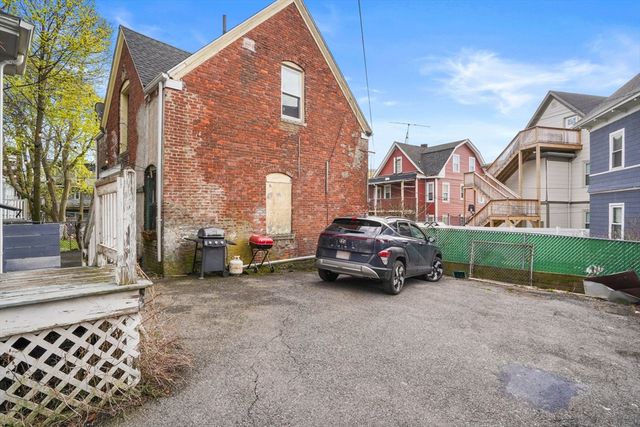 193 Hamilton Street 3, Boston, MA 02122