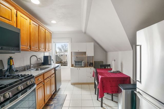 193 Hamilton Street 3, Boston, MA 02122