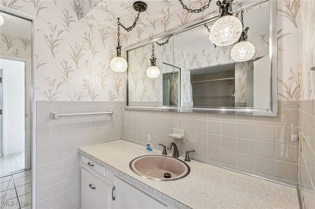 275 N Portage Path 7g, Akron, OH 44303