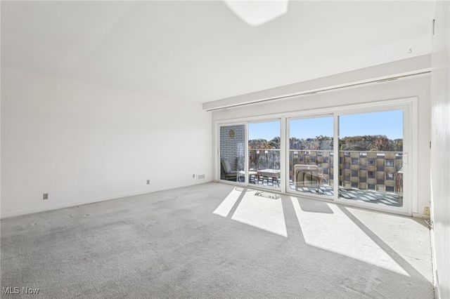 275 N Portage Path 7g, Akron, OH 44303