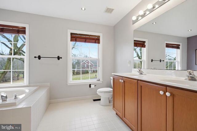 108 CAVENDER LN, Landenberg, PA 19350