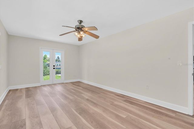 4801 SHORE ACRES BOULEVARD NE, St Petersburg, FL 33703