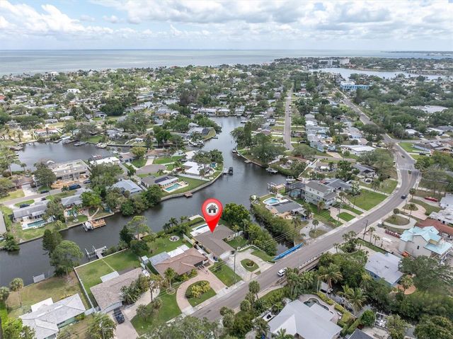 4801 SHORE ACRES BOULEVARD NE, St Petersburg, FL 33703