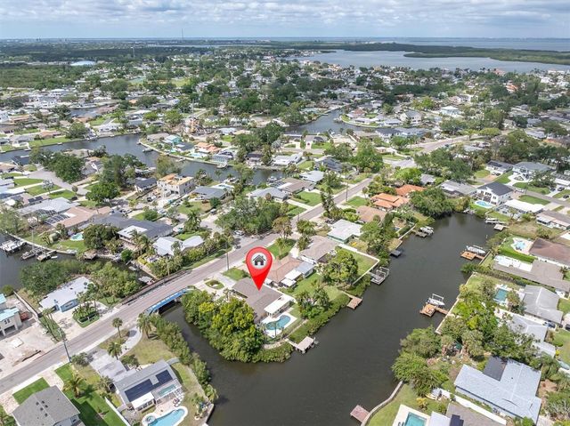 4801 SHORE ACRES BOULEVARD NE, St Petersburg, FL 33703
