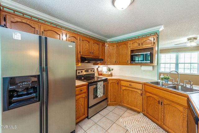 101 Kings Mountain Drive, Church Hill, TN 37642