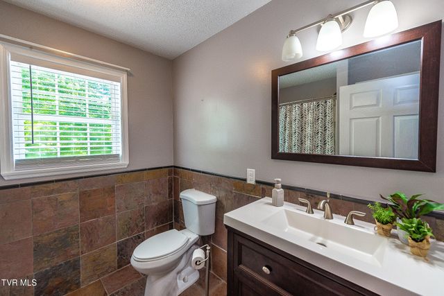 101 Kings Mountain Drive, Church Hill, TN 37642
