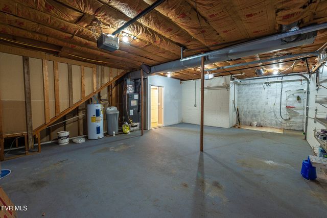 101 Kings Mountain Drive, Church Hill, TN 37642