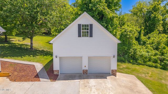 101 Kings Mountain Drive, Church Hill, TN 37642