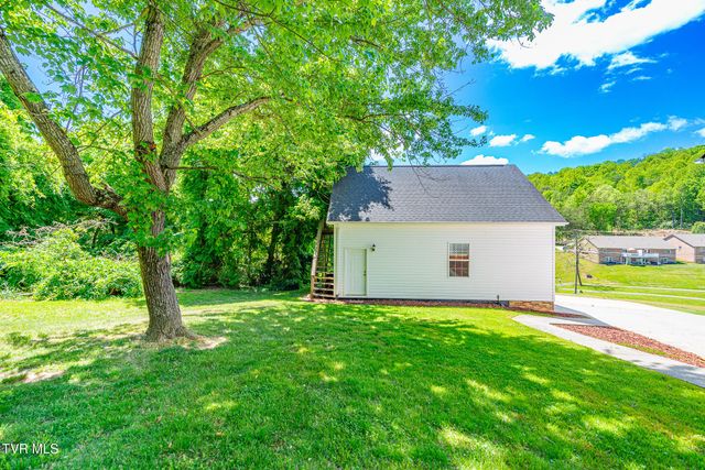 101 Kings Mountain Drive, Church Hill, TN 37642