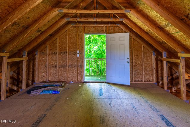 101 Kings Mountain Drive, Church Hill, TN 37642