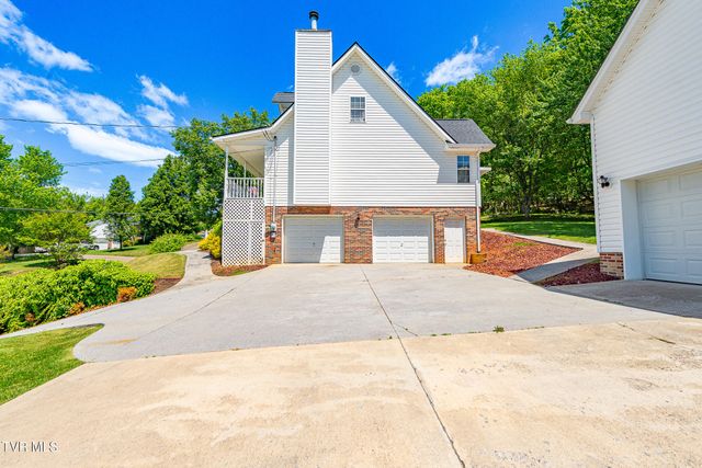 101 Kings Mountain Drive, Church Hill, TN 37642