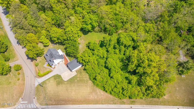 101 Kings Mountain Drive, Church Hill, TN 37642