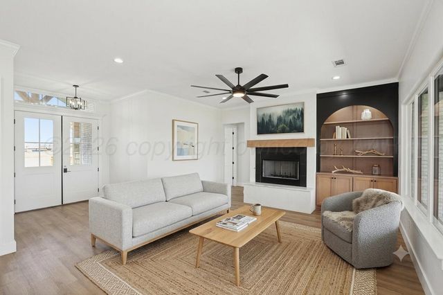 9450 COCKLEBUR Lane, Amarillo, TX 79119