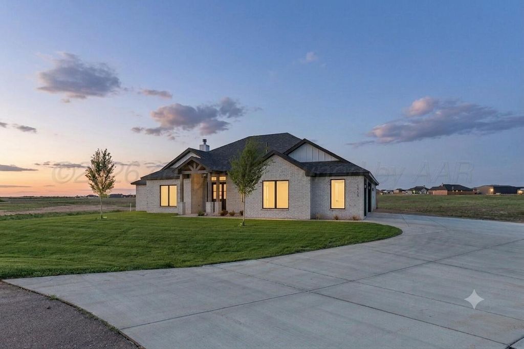9450 COCKLEBUR Lane, Amarillo, TX 79119
