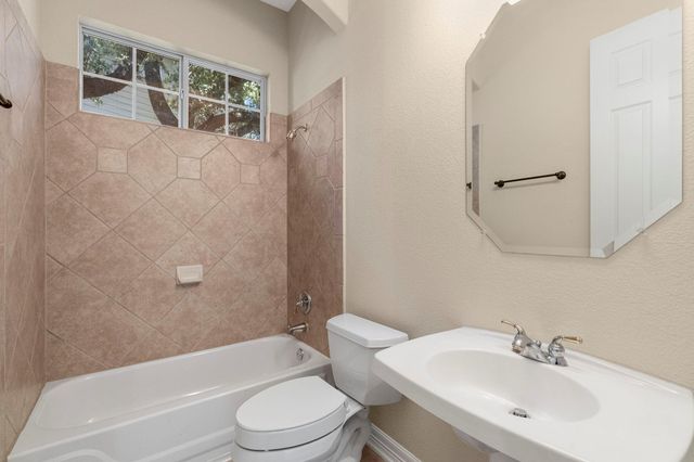 9605 Corbe DR, Austin, TX 78726