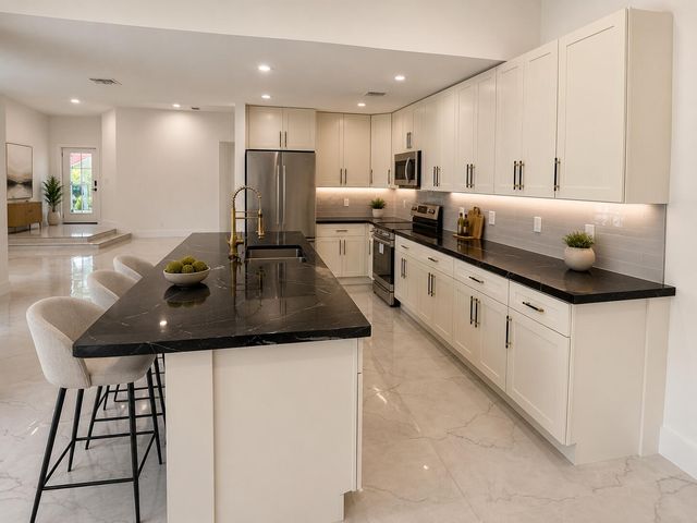 10688 San Bernardino Way, Boca Raton, FL 33428