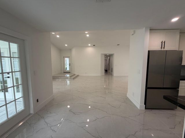 10688 San Bernardino Way, Boca Raton, FL 33428