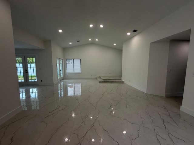 10688 San Bernardino Way, Boca Raton, FL 33428