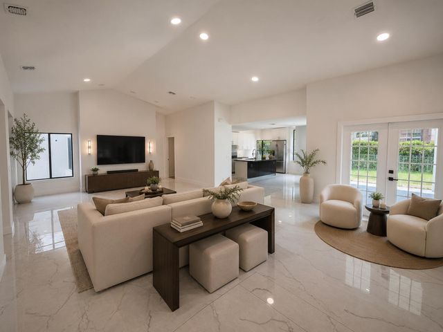 10688 San Bernardino Way, Boca Raton, FL 33428
