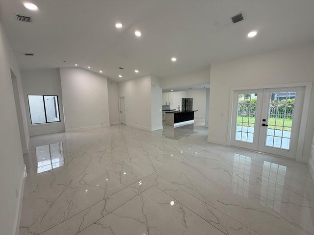 10688 San Bernardino Way, Boca Raton, FL 33428