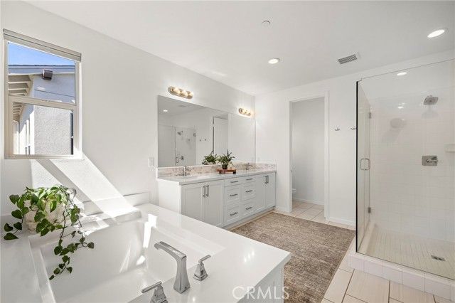 88 Alienta, Rancho Mission Viejo, CA 92694