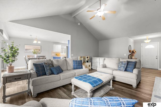 8109 S 162nd Street, Omaha, NE 68136