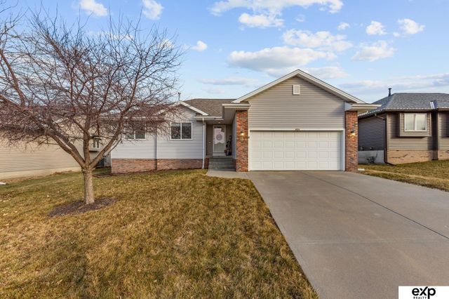 8109 S 162nd Street, Omaha, NE 68136