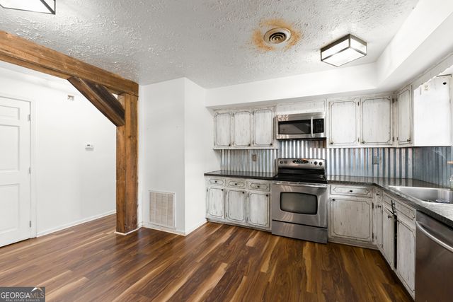 856 Colwell Road, Jackson, GA 30233