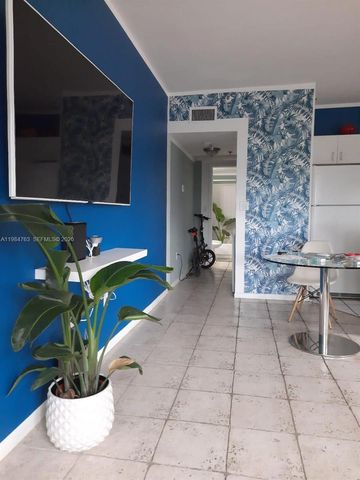 1255 Pennsylvania Ave 200, Miami Beach, FL 33139