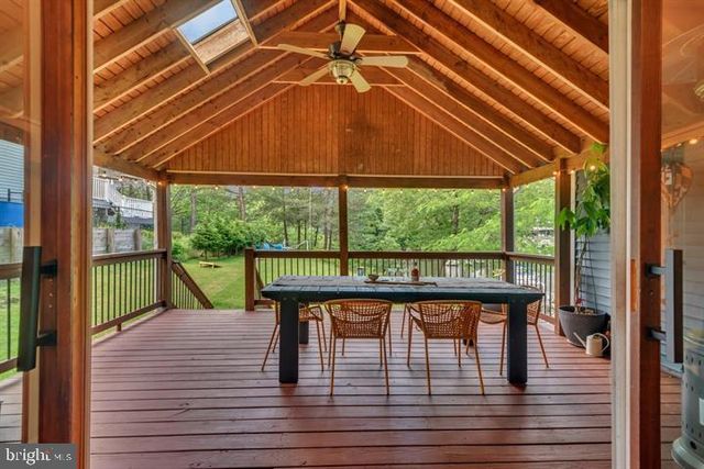 8014 FOREST GLEN DR, Pasadena, MD 21122