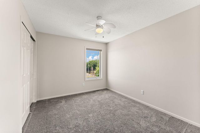 5091 Yuma Lane N, Plymouth, MN 55446
