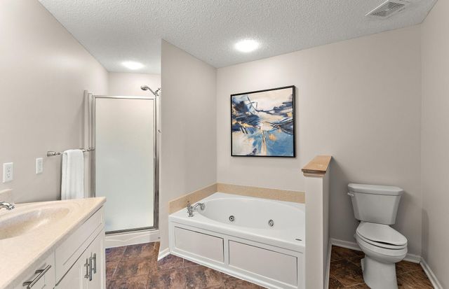 5091 Yuma Lane N, Plymouth, MN 55446