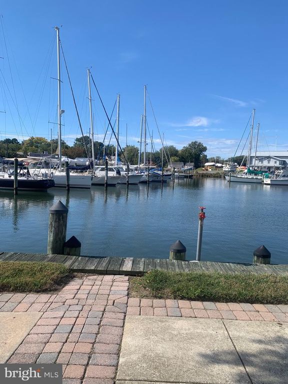 900 MARSHY CV #401, Cambridge, MD 21613