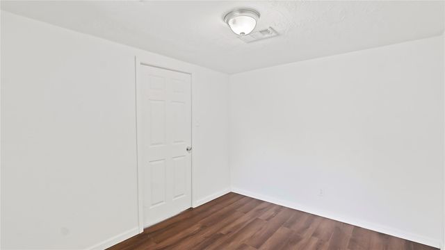 410 Clinton Park Street, Houston, TX 77029