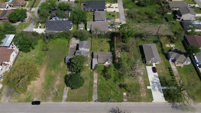 410 Clinton Park Street, Houston, TX 77029