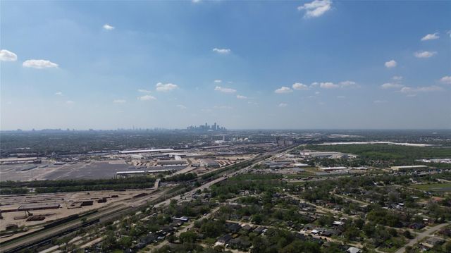 410 Clinton Park Street, Houston, TX 77029