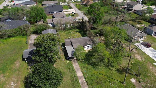 410 Clinton Park Street, Houston, TX 77029