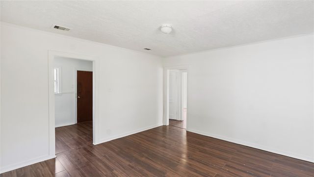 410 Clinton Park Street, Houston, TX 77029