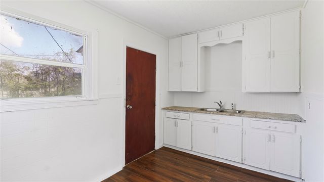410 Clinton Park Street, Houston, TX 77029
