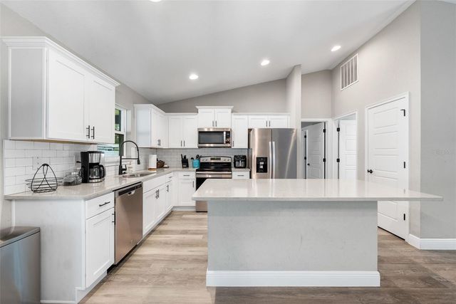 6771 CHERRY ROAD, Ocala, FL 34472